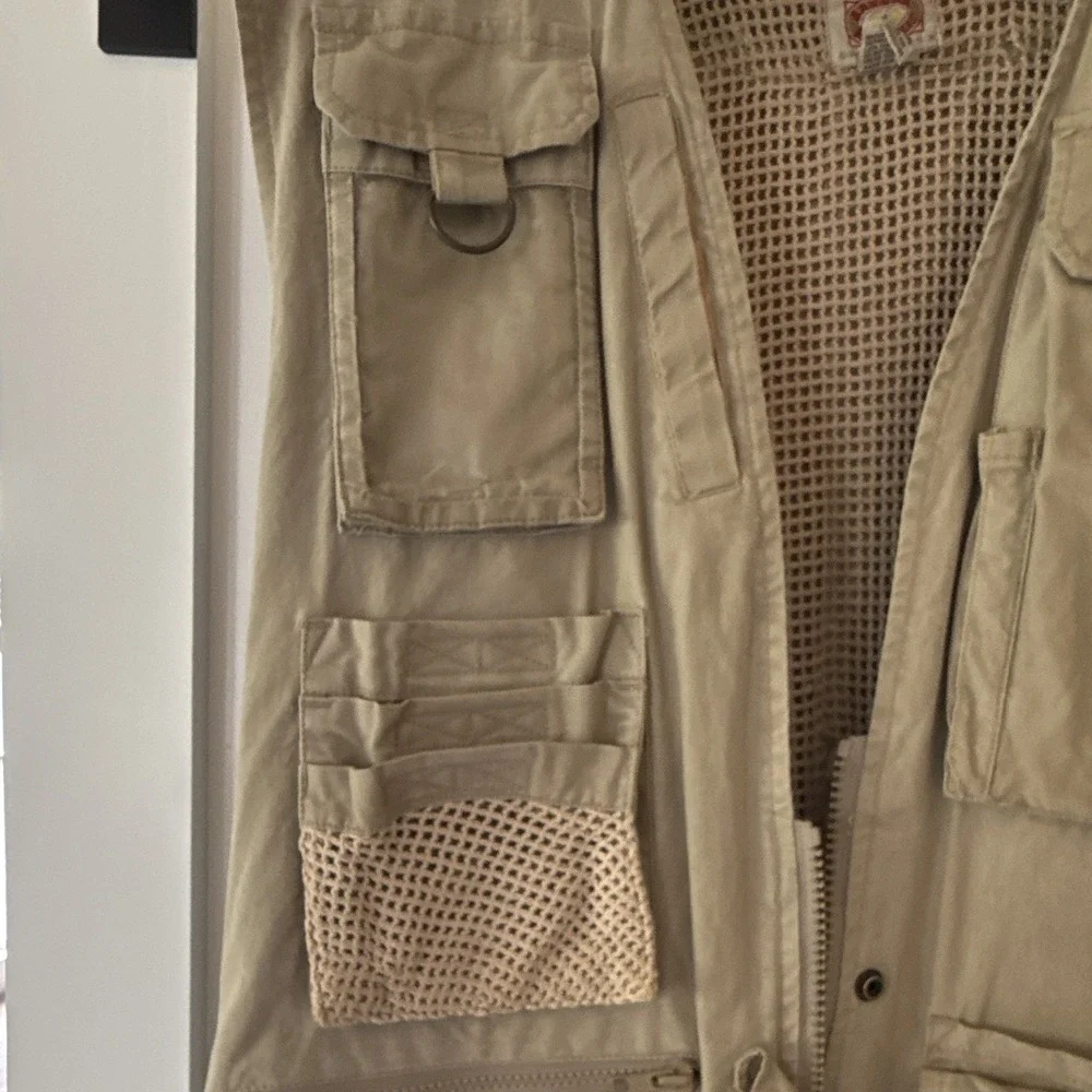 Banana Republic Mens L Beige Cotton Fishing Vest Vintage Utility Multi-Pocket